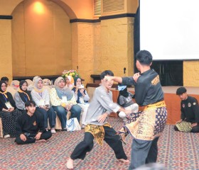 พลเรือเอก พงษ์เทพ หนูเทพ ... พารามิเตอร์รูปภาพ 31